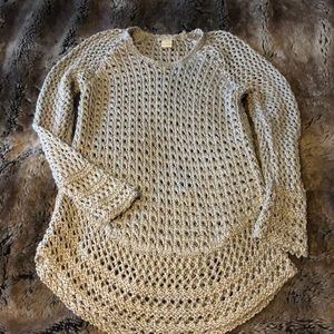 Lucky Sweater. Size Small. Yearn has a metallic sheen. Fun day to night piece!!